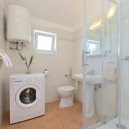 44 With Outdoor Swimmingpool Ferienhaus